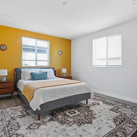 Good Shepard Homestay Los Angeles Exterior photo